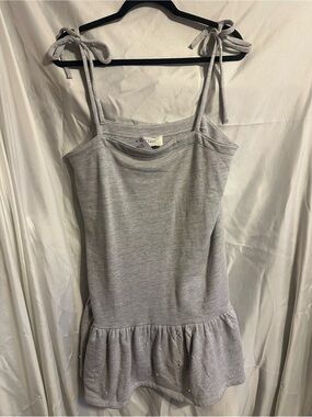 American Eagle Outfitters Light Gray Crewneck Tee